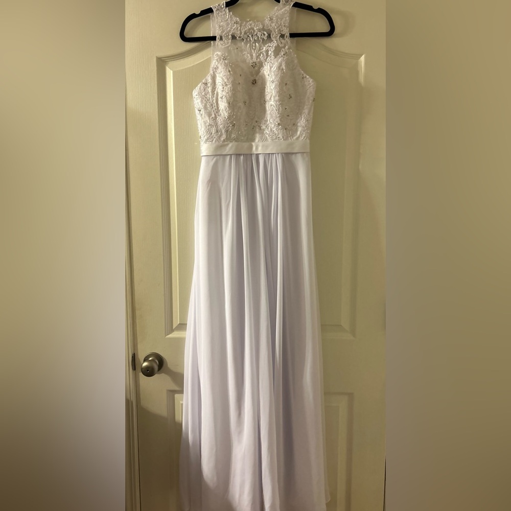 JJSHOUSE NWT wedding Dress